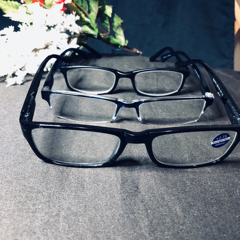 Three Elegant Black Eyewear Collection